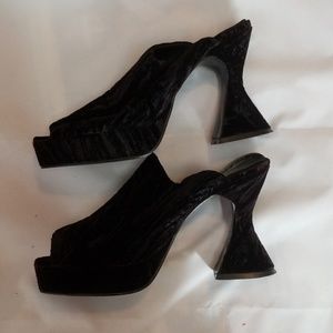 Vintage 90's Crushed Velvet Platform Slides